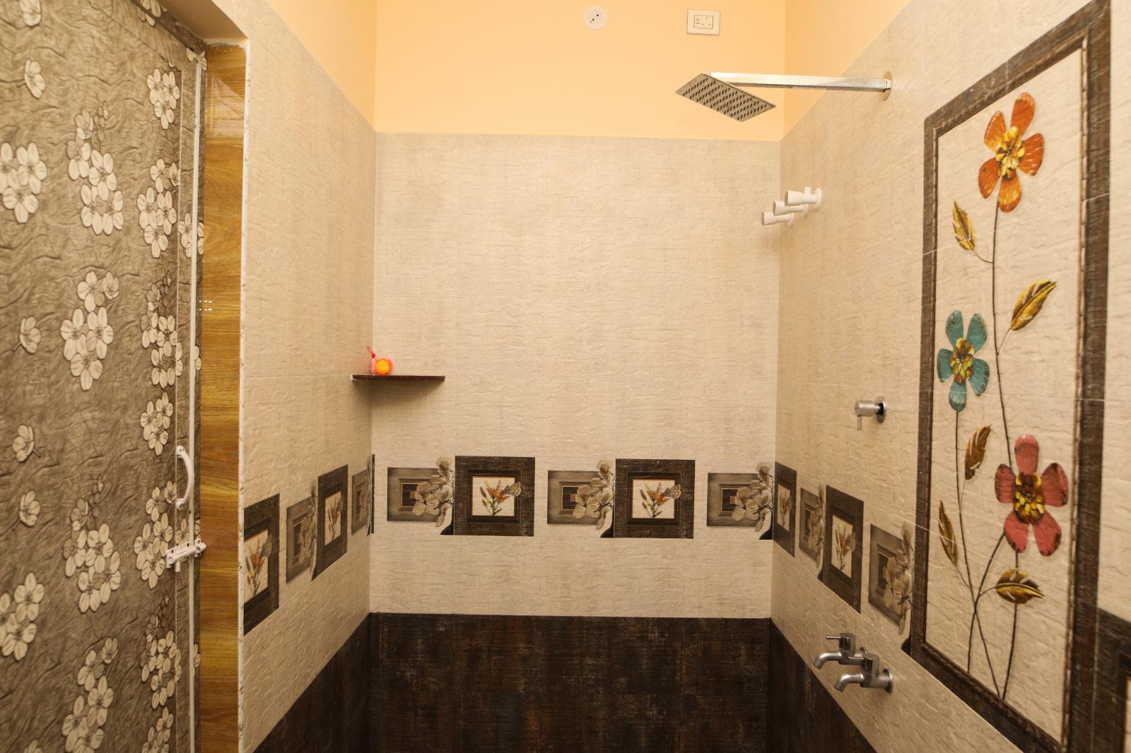 Room Image 10